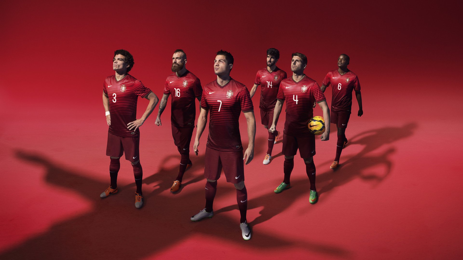 卢卡·乌兰多蝶泳展现大将风范