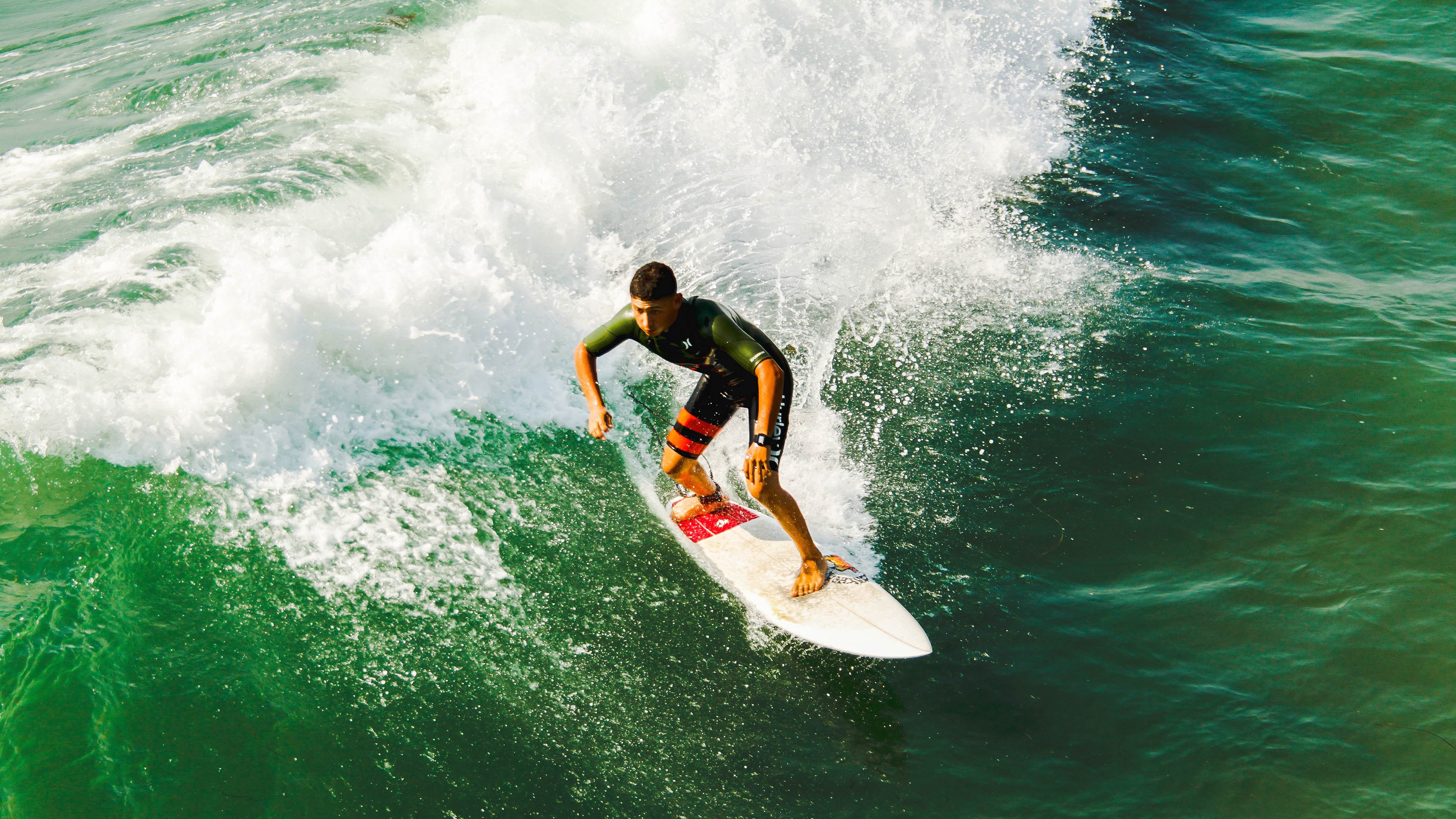 青少年足球校企合作项目持续深入，推动产学研结合，青少年足球协会介绍